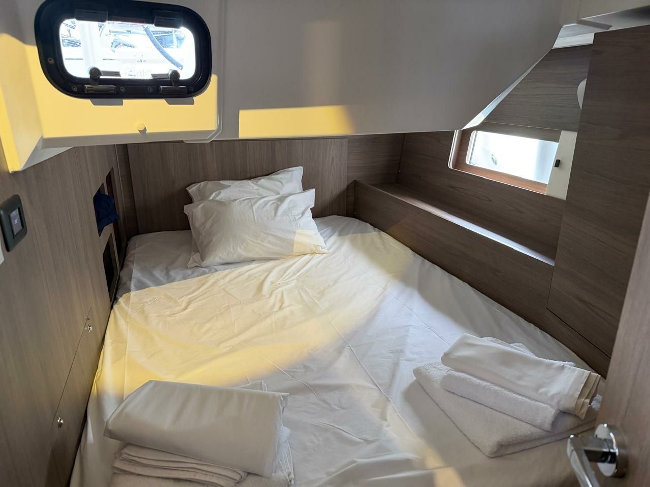 Beneteau Oceanis 47 | Aura