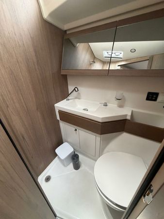 Beneteau Oceanis 47 | Aura