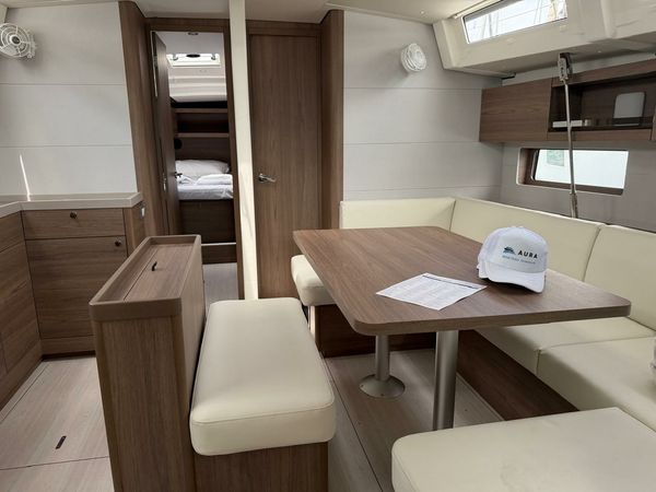Beneteau Oceanis 47 | Aura