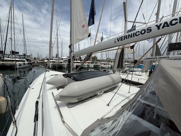 Beneteau Oceanis 47 | Aura