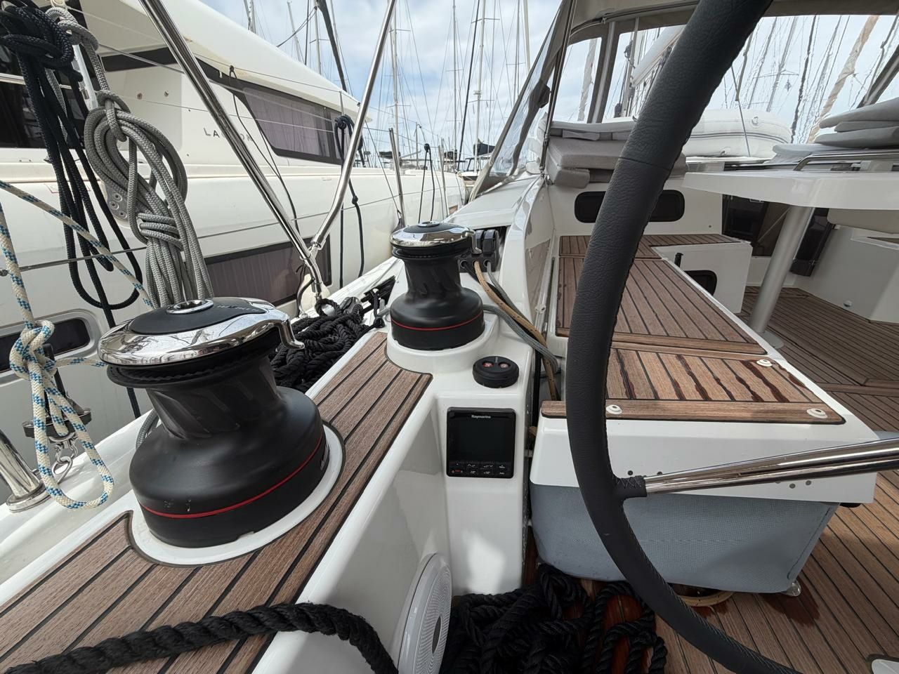 Beneteau Oceanis 47 | Aura