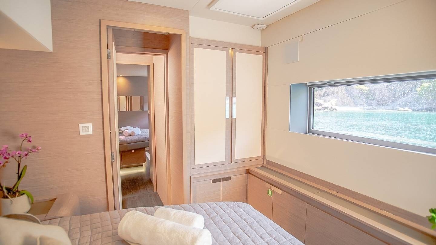 Fountaine Pajot Power 67 | Ariva