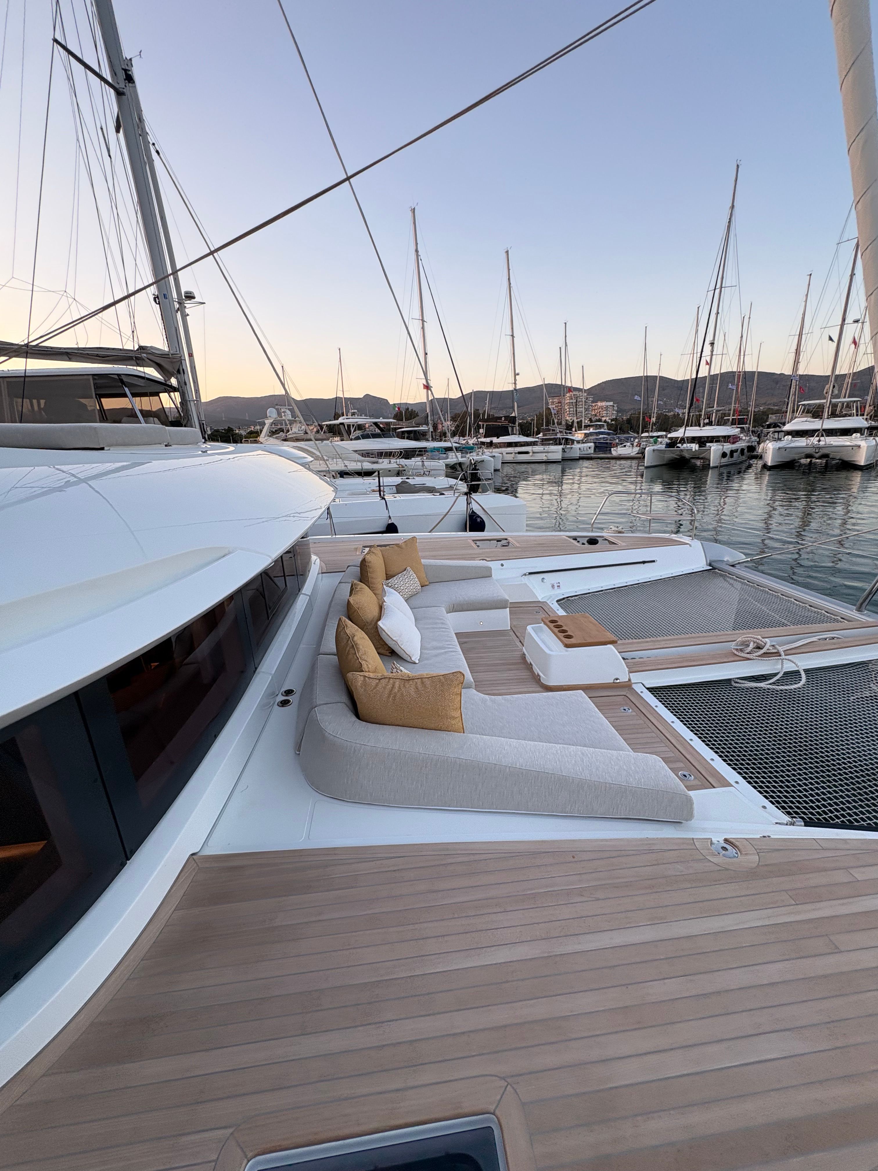 Lagoon 55 | Lulu