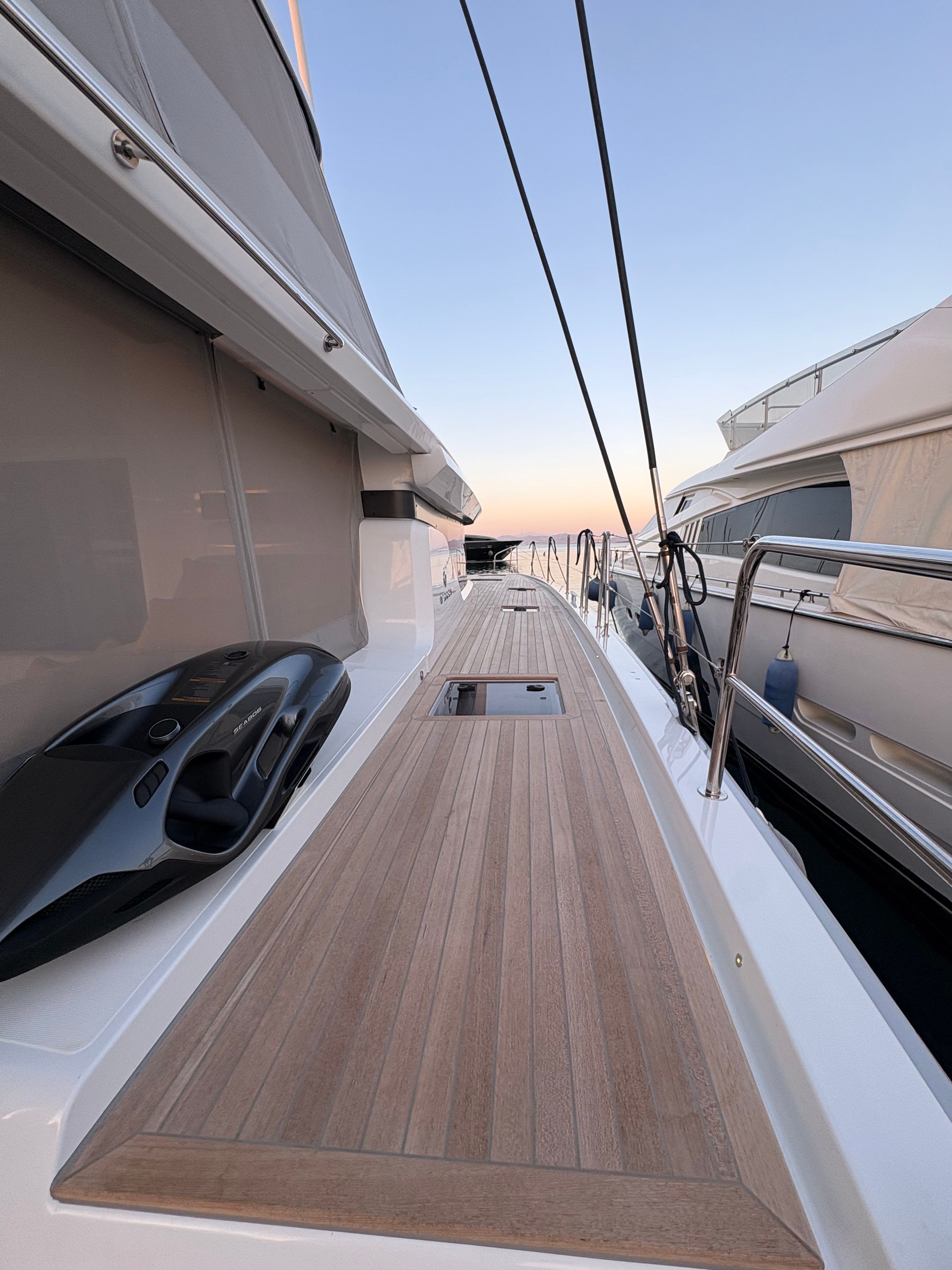 Lagoon 55 | Lulu