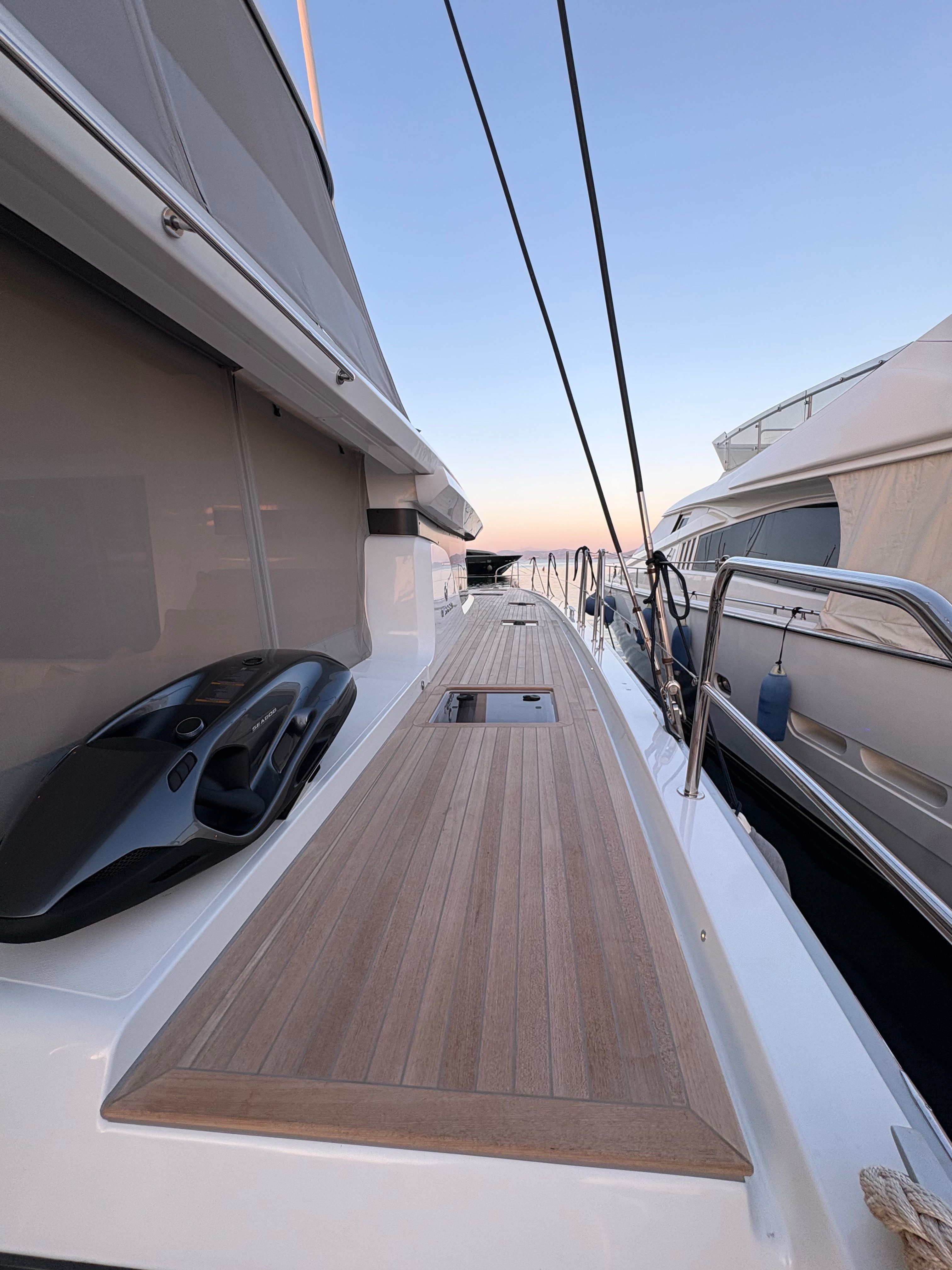 Lagoon 55 | Lulu