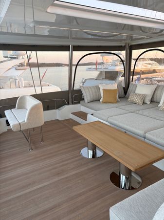 Lagoon 55 | Lulu