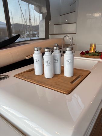 Lagoon 55 | Lulu