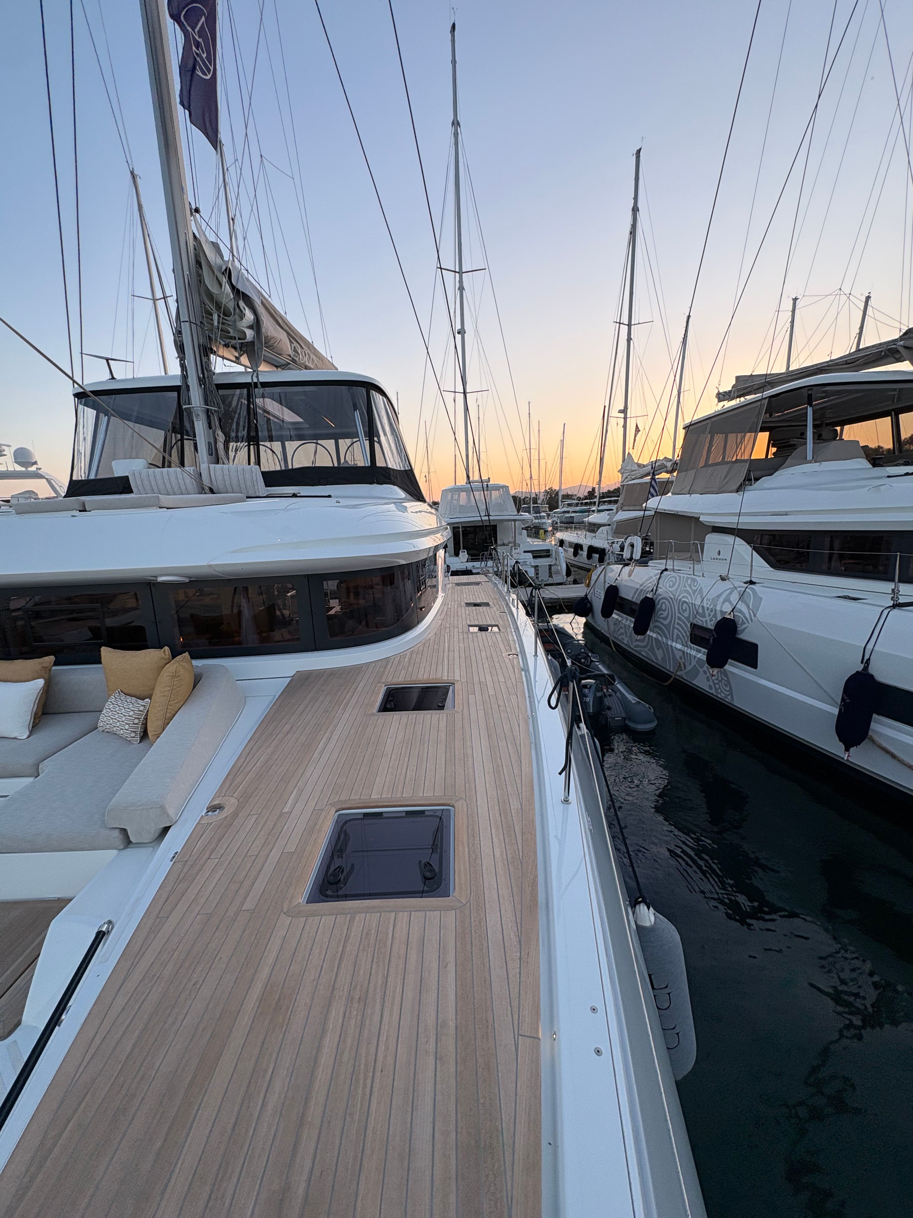 Lagoon 55 | Lulu