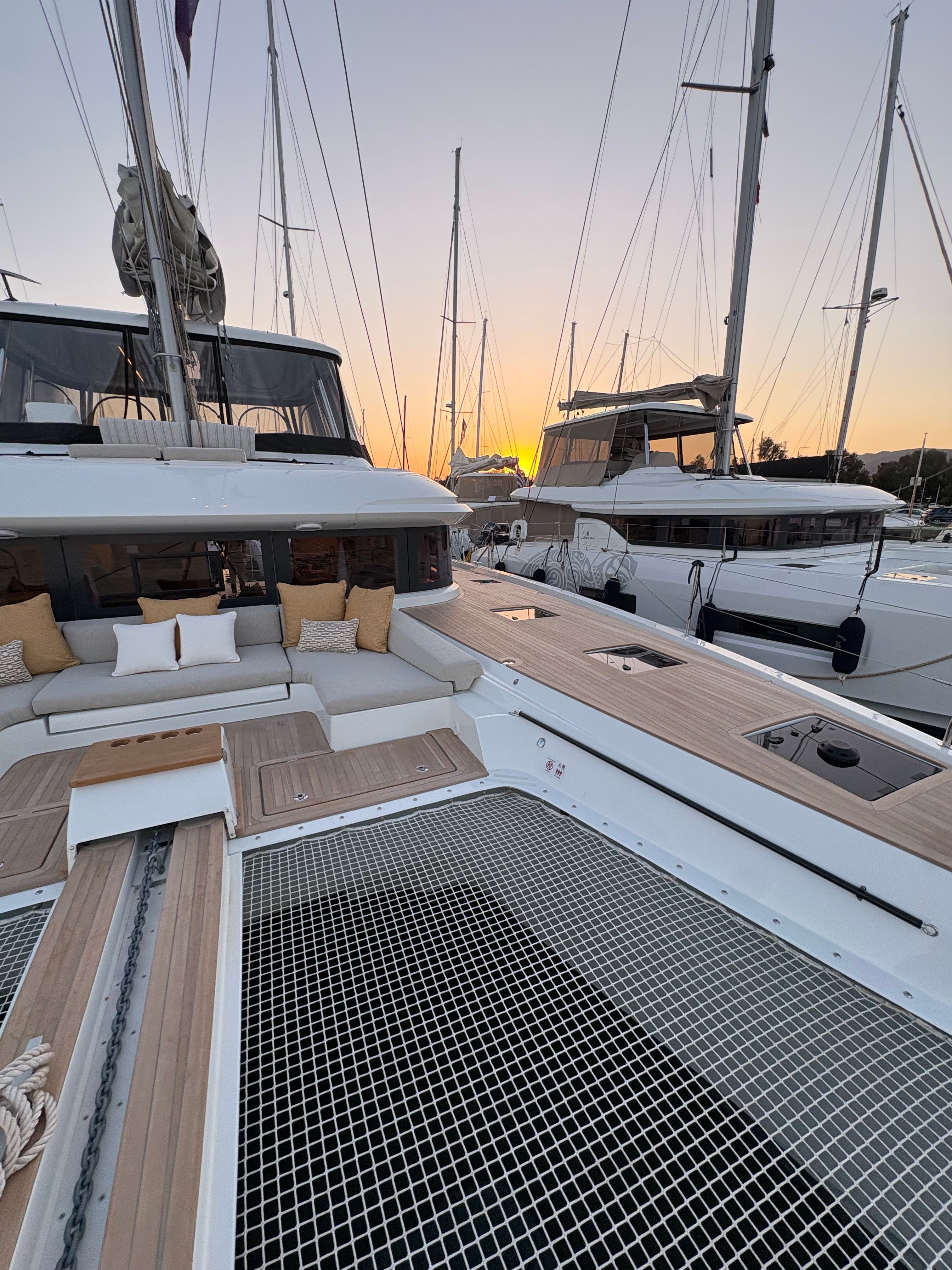 Lagoon 55 | Lulu