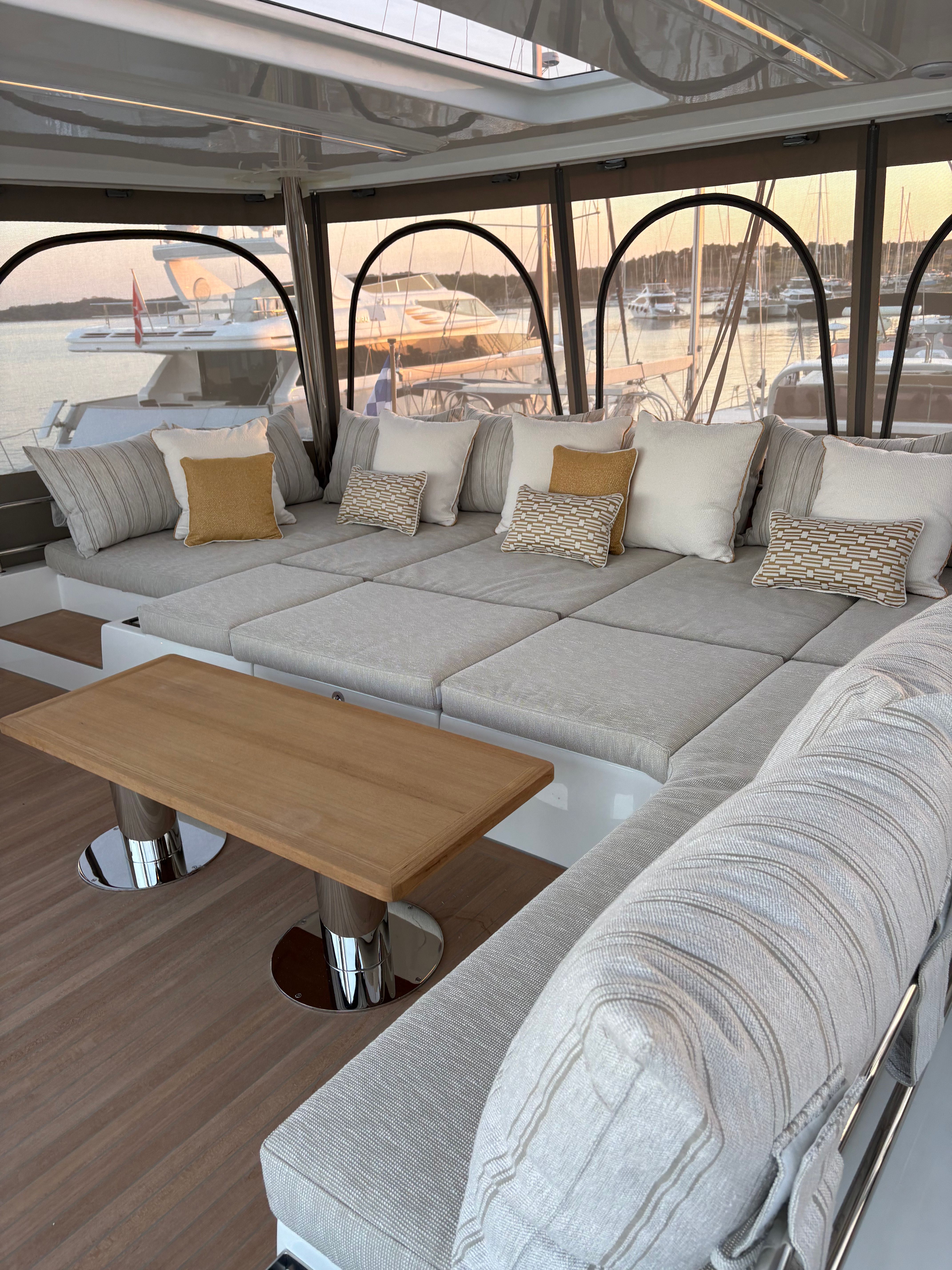 Lagoon 55 | Lulu