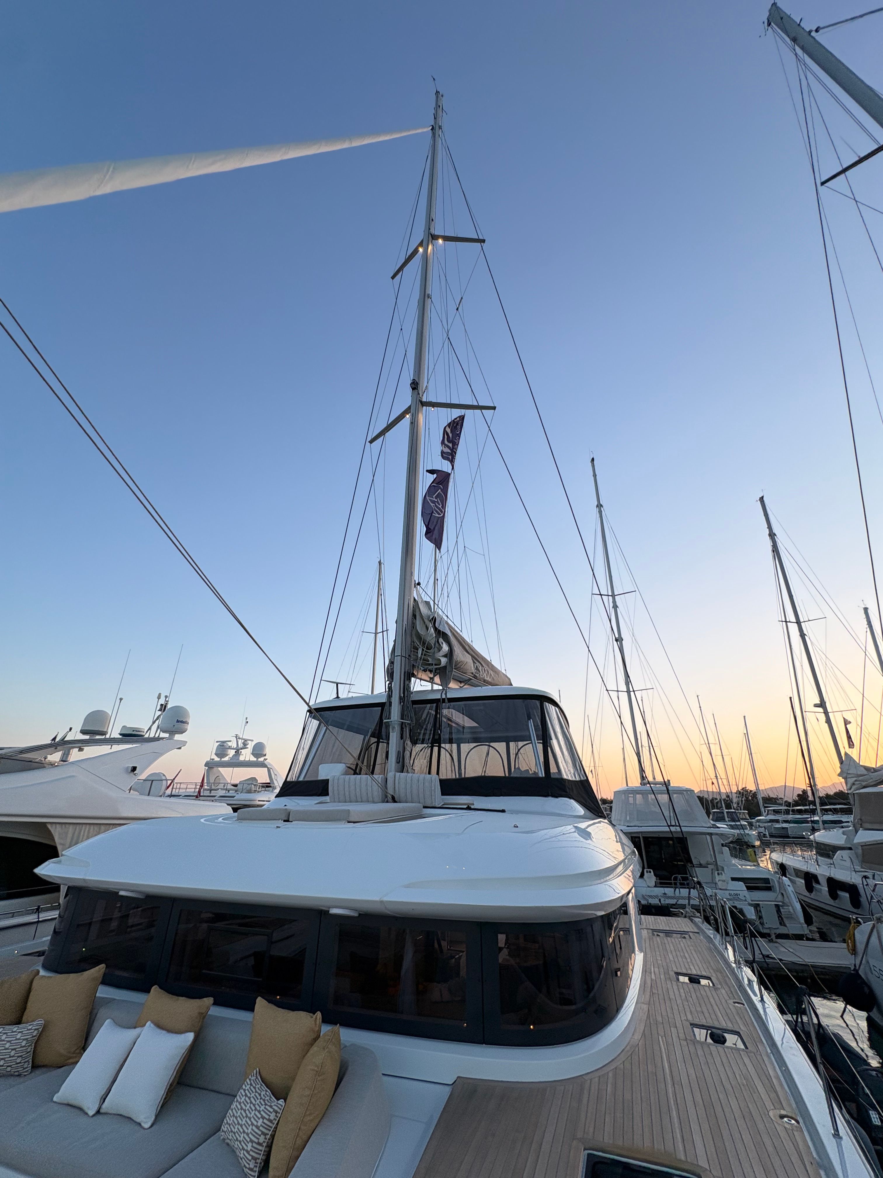 Lagoon 55 | Lulu