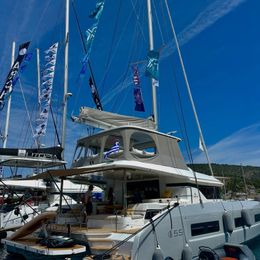 Lagoon 55 | Lulu