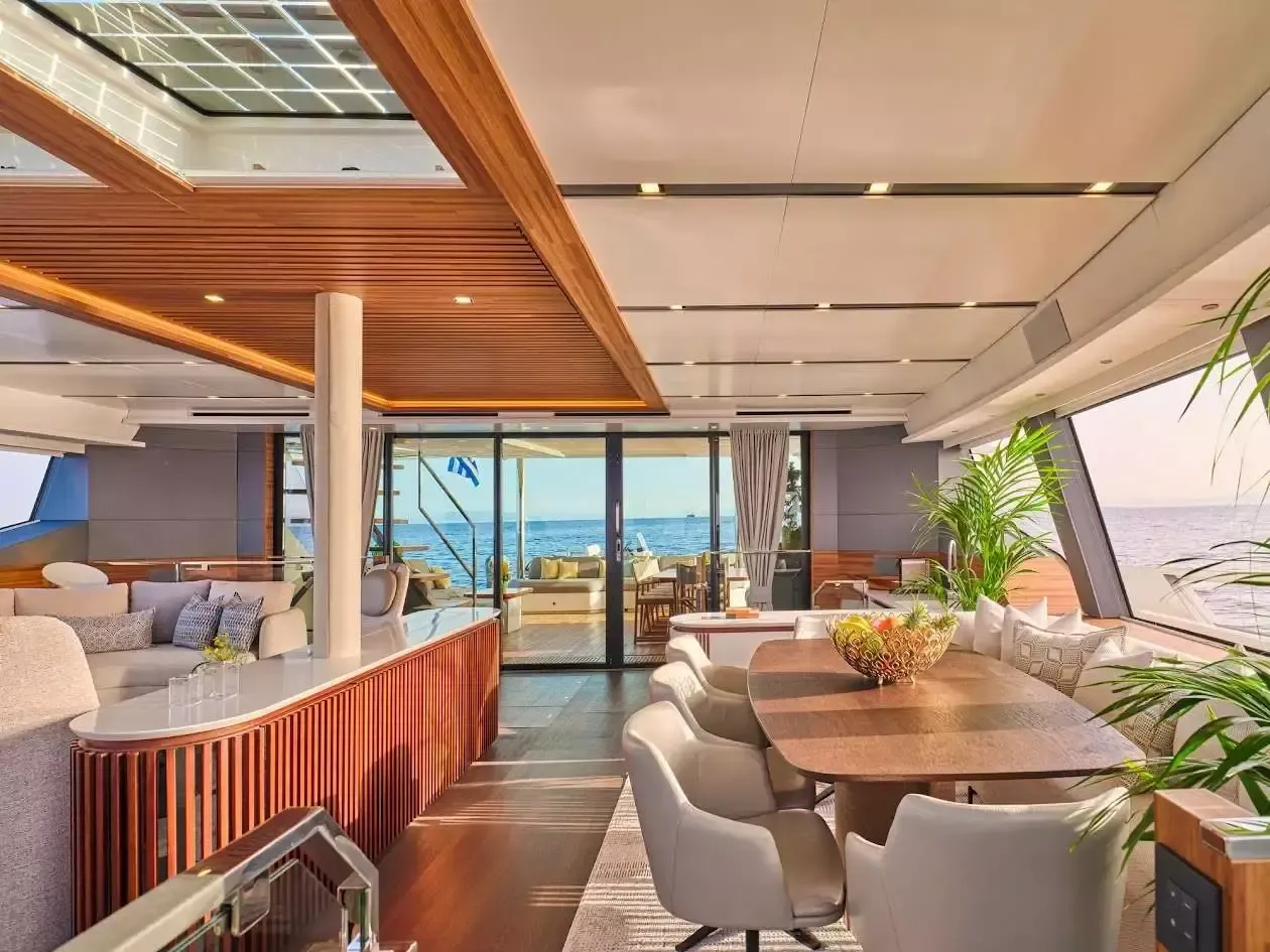 Fountaine Pajot Power 80 | Alina