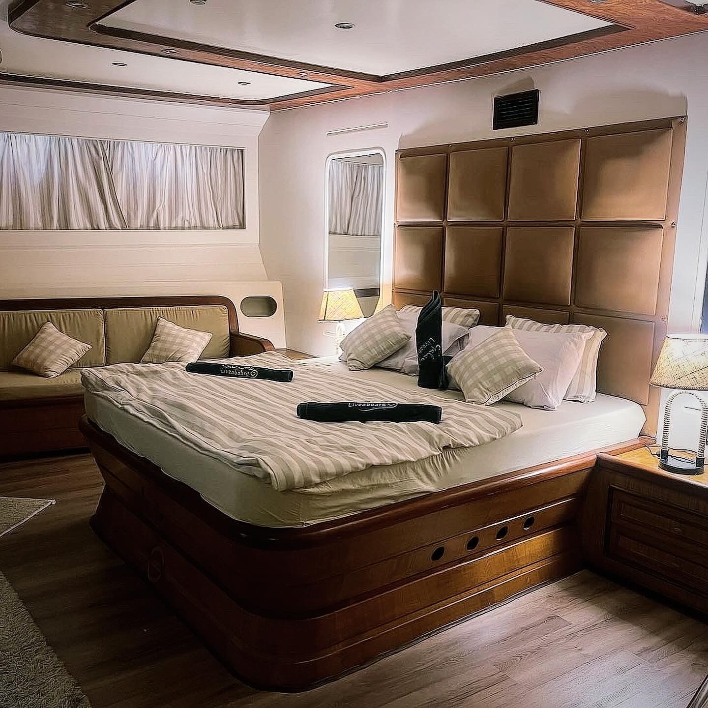 Custom Built 137 | Galaxy 720