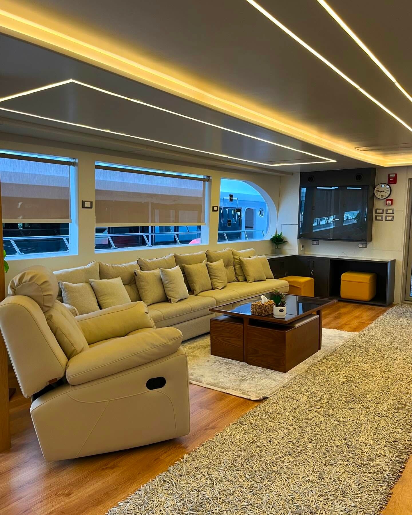 Custom Built 137 | Galaxy 720