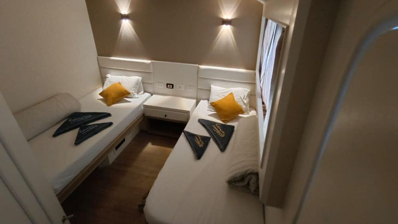 Custom Built 137 | Galaxy 720