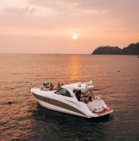 Cruiser Yachts 400 | Gitano 1