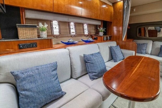 Cruiser Yachts 400 | Gitano 1