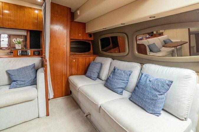 Cruiser Yachts 400 | Gitano 1