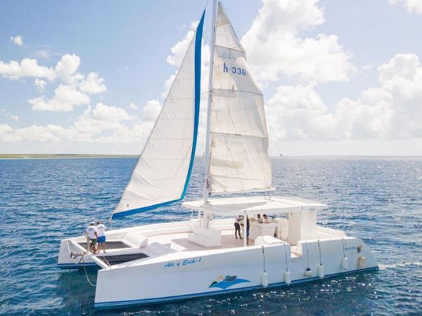 Custom Built 56 | Ale y Erik 1