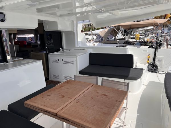 Lagoon 46 | Starfish