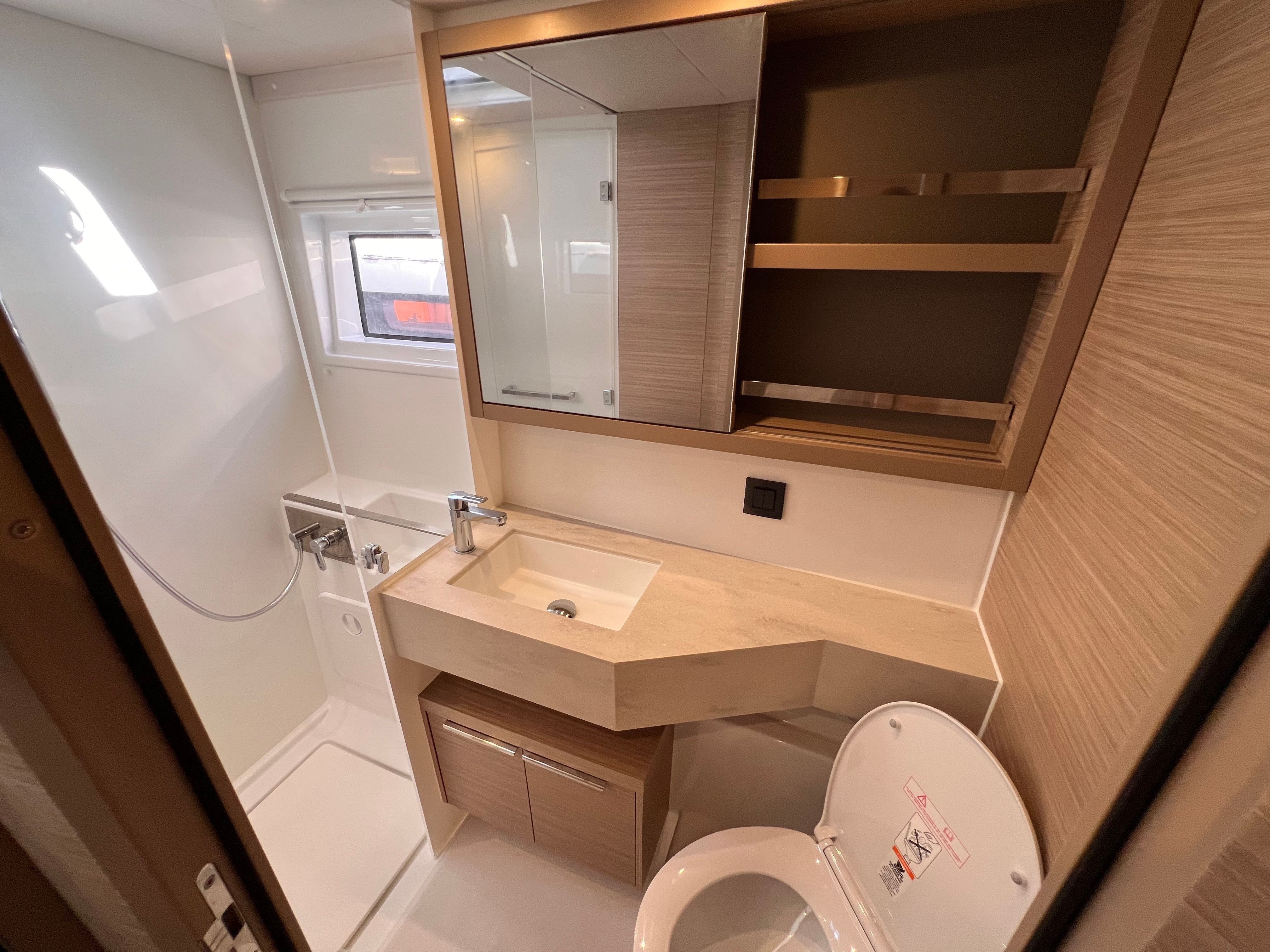 Lagoon 46 | Starfish