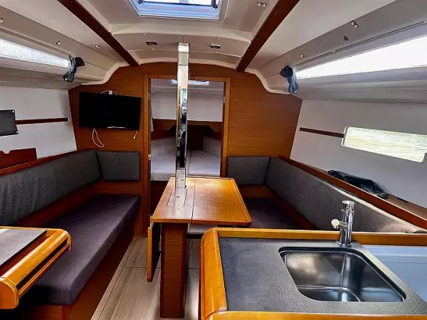 Jeanneau Sun Odyssey 349 | Waira