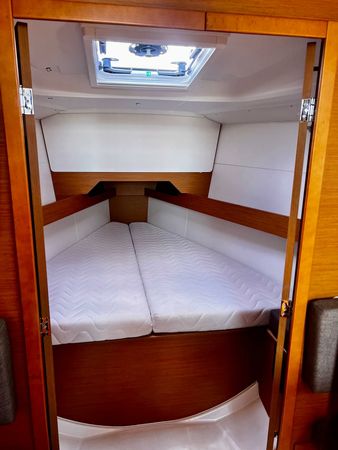 Jeanneau Sun Odyssey 349 | Waira