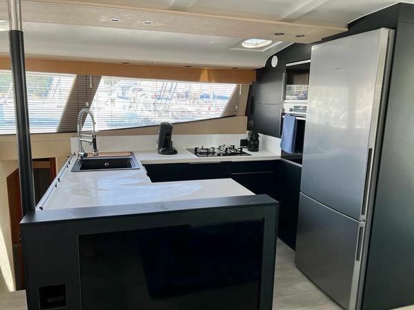 Fountaine Pajot Sanya 57 | Zen