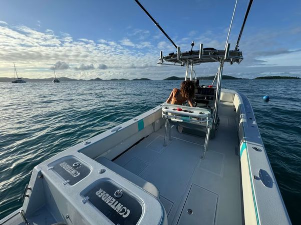 Contender 32 | Off Da Rock