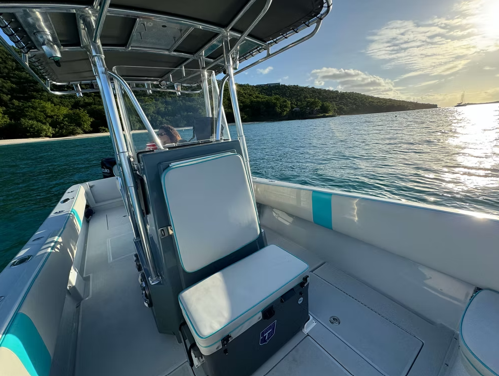 Contender 32 | Off Da Rock