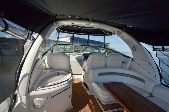 Sea Ray Sundancer 340 | Dream Chaser