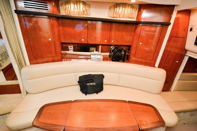 Sea Ray Sundancer 340 | Dream Chaser