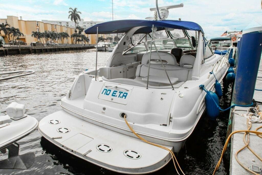 Sea Ray 370 | No E.T.A