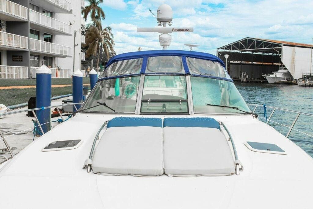 Sea Ray 370 | No E.T.A
