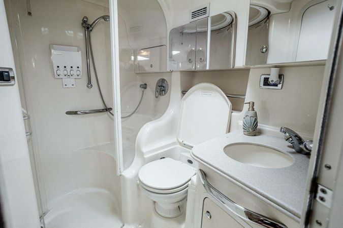 Sea Ray 370 | No E.T.A