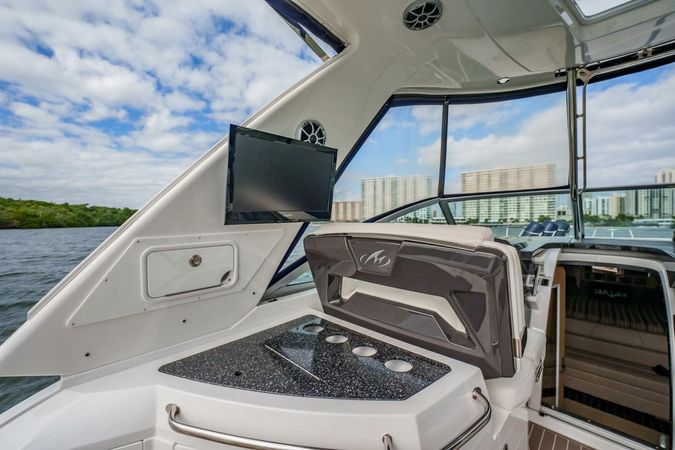 Monterey 335 | Free Spirit