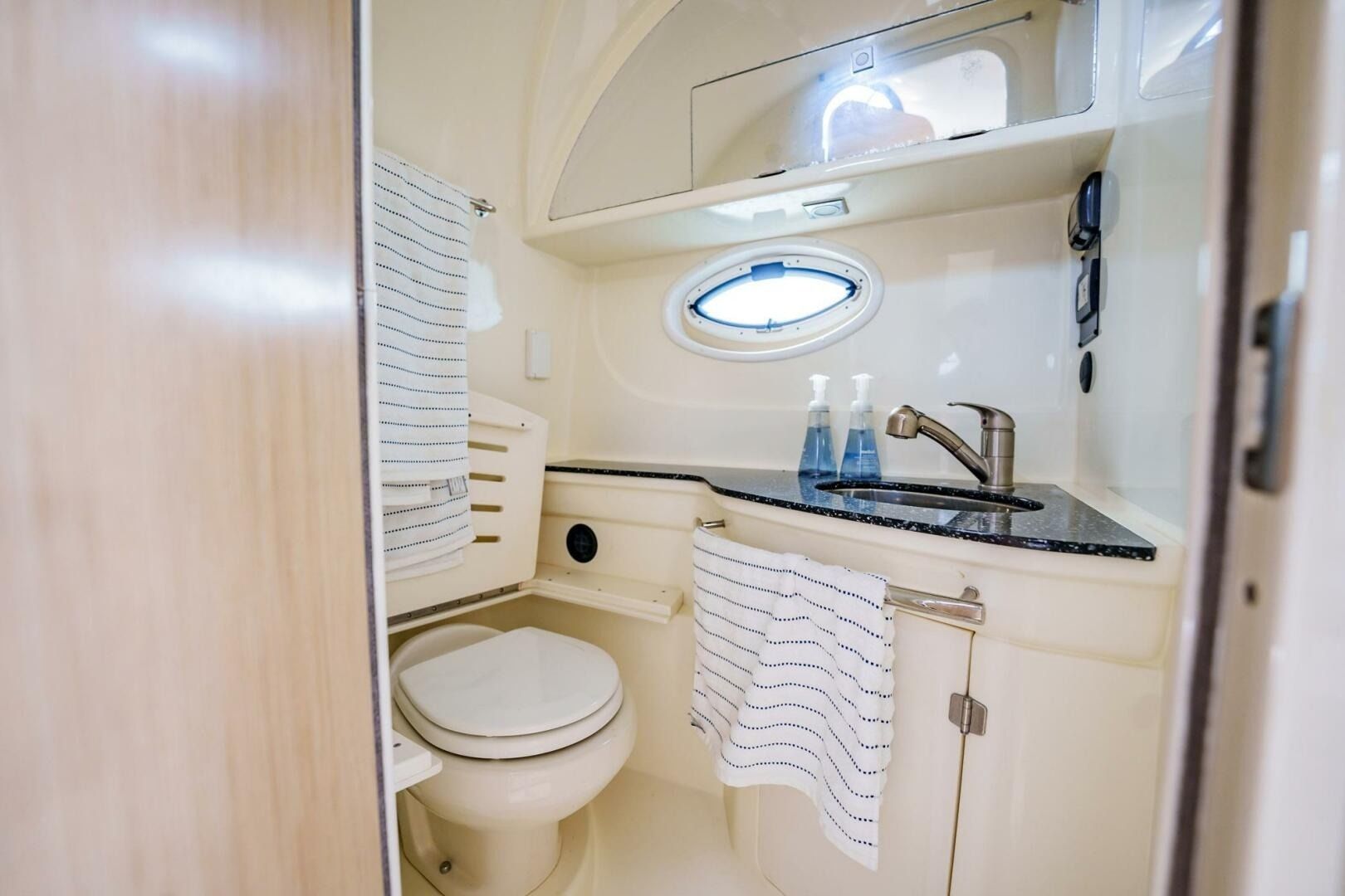 Monterey 335 | Free Spirit