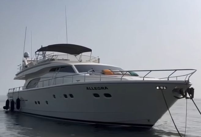Ferretti 880 | Allegra