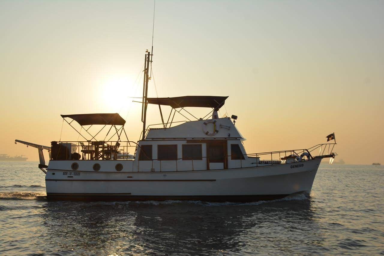 Grand Banks 42 | Genesis