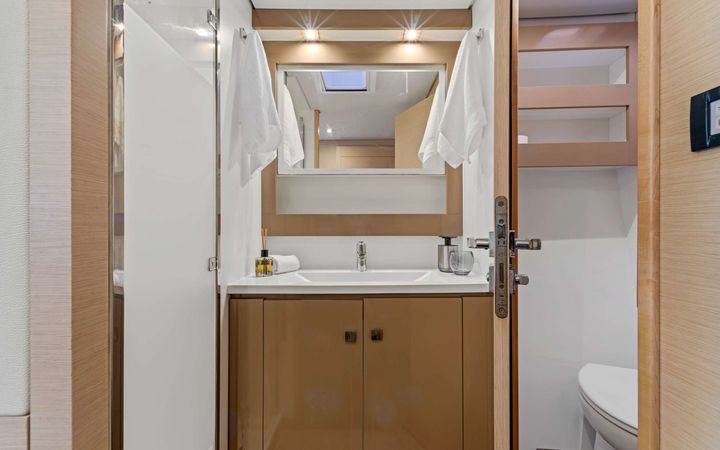 Fountaine Pajot Saba 50 | Iara
