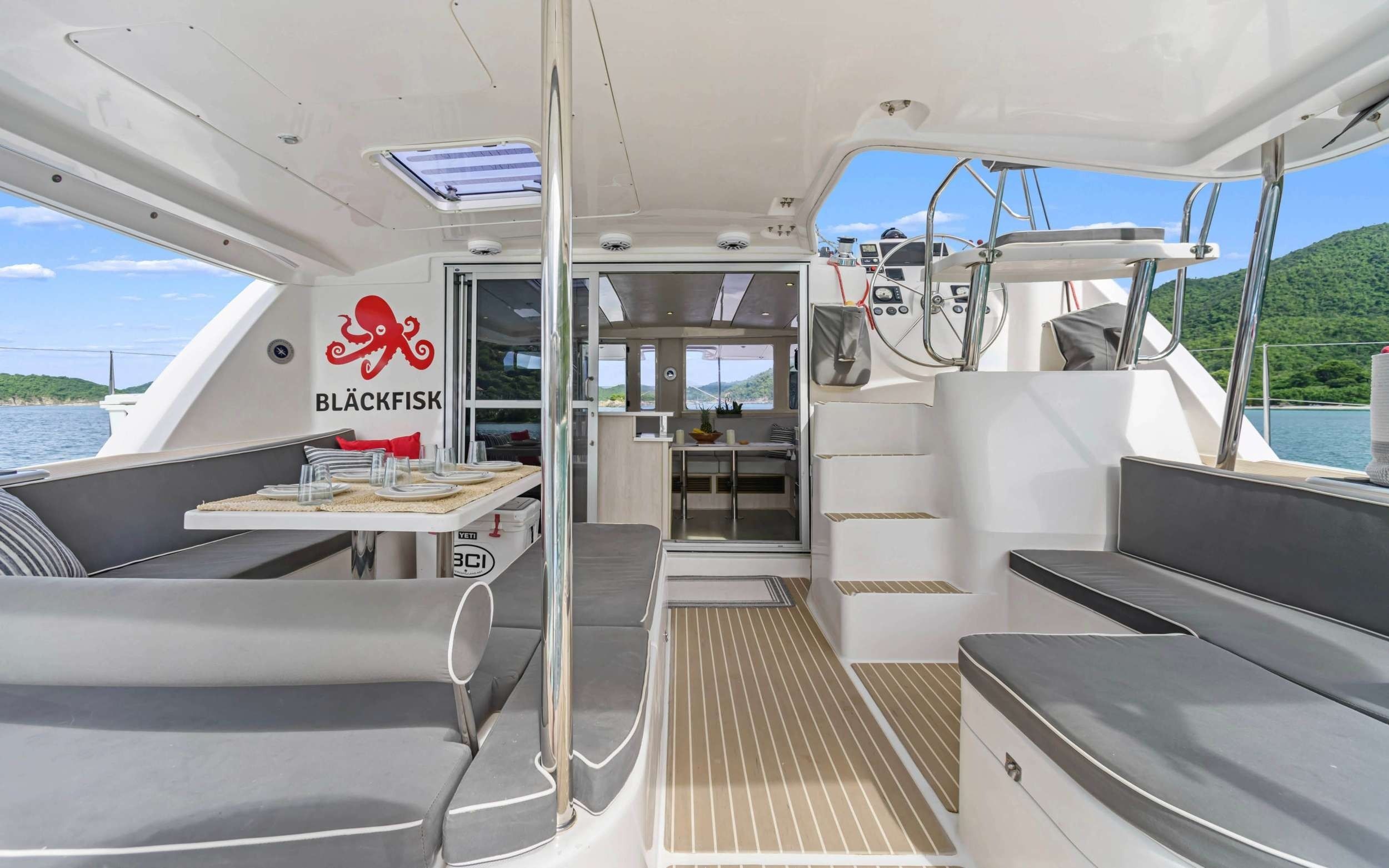 Leopard 44 | Blackfisk