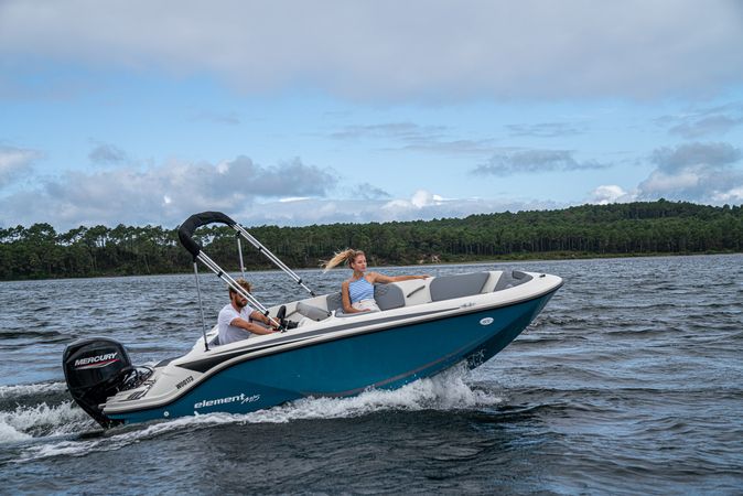 Bayliner M15 | 23