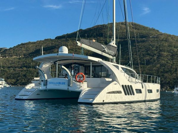 Xquisite Yachts X54 | Stella Blue