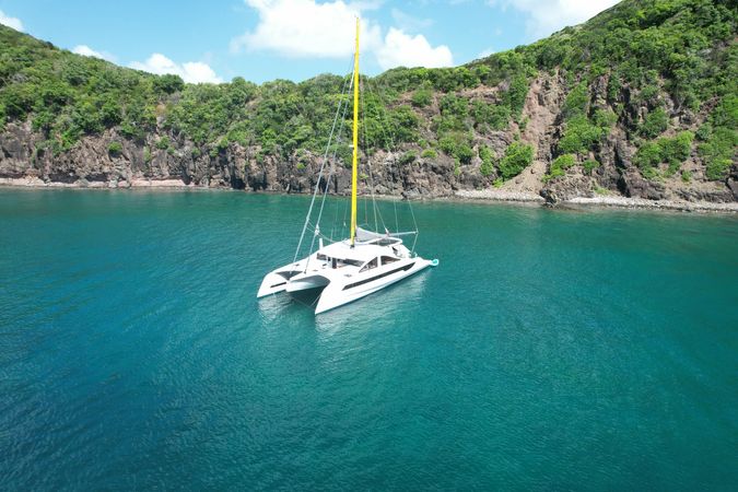 O Yachts Class 6 | One Cat