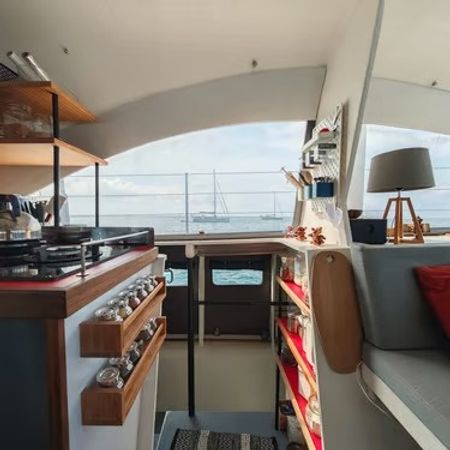 O Yachts Class 6 | One Cat