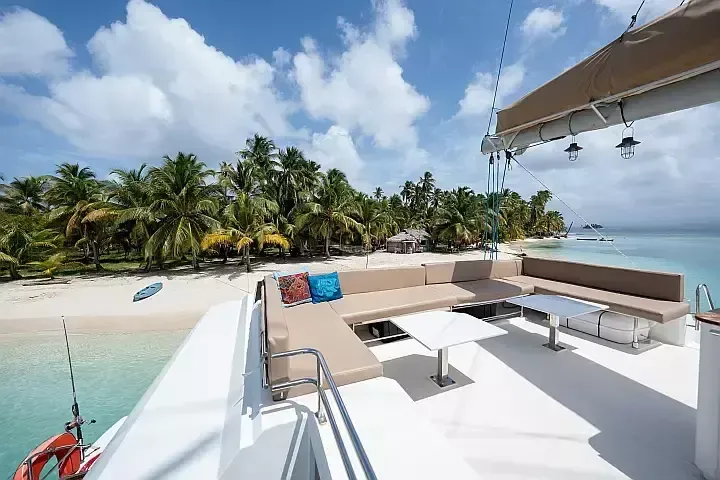 Fountaine Pajot Ipanema 58 | Maya Ulu
