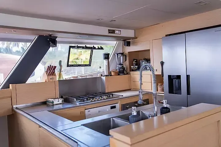 Fountaine Pajot Ipanema 58 | Maya Ulu