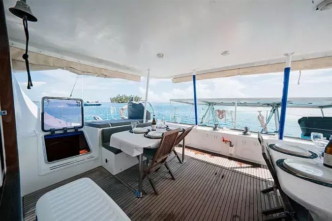 Lagoon 570 | Charcot