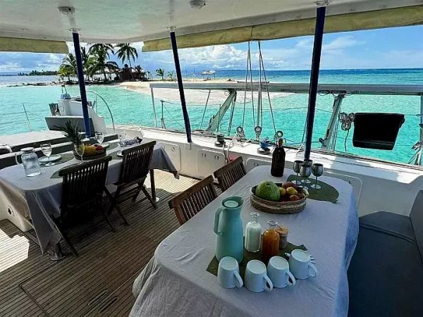 Lagoon 570 | Charcot